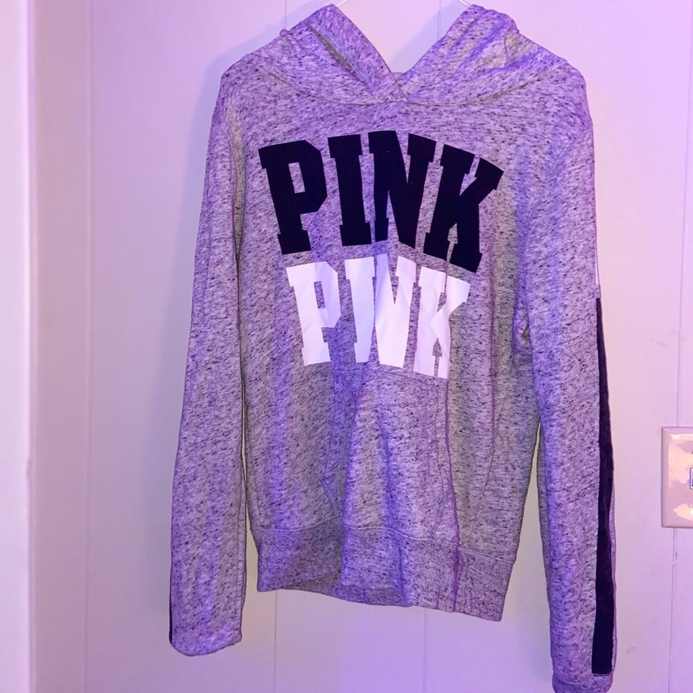 PINK PULLOVER